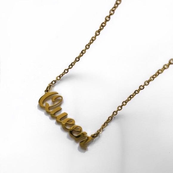Gold Queen Necklace - Picture 1 of 1